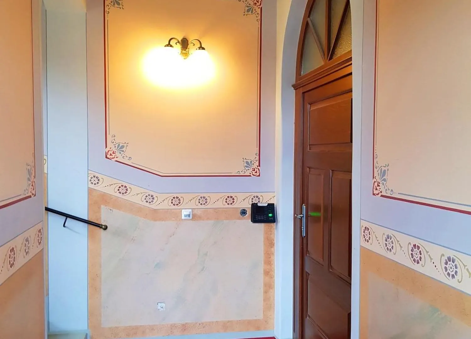 Ferienwohnung An Der Elbfaehre 드레스덴